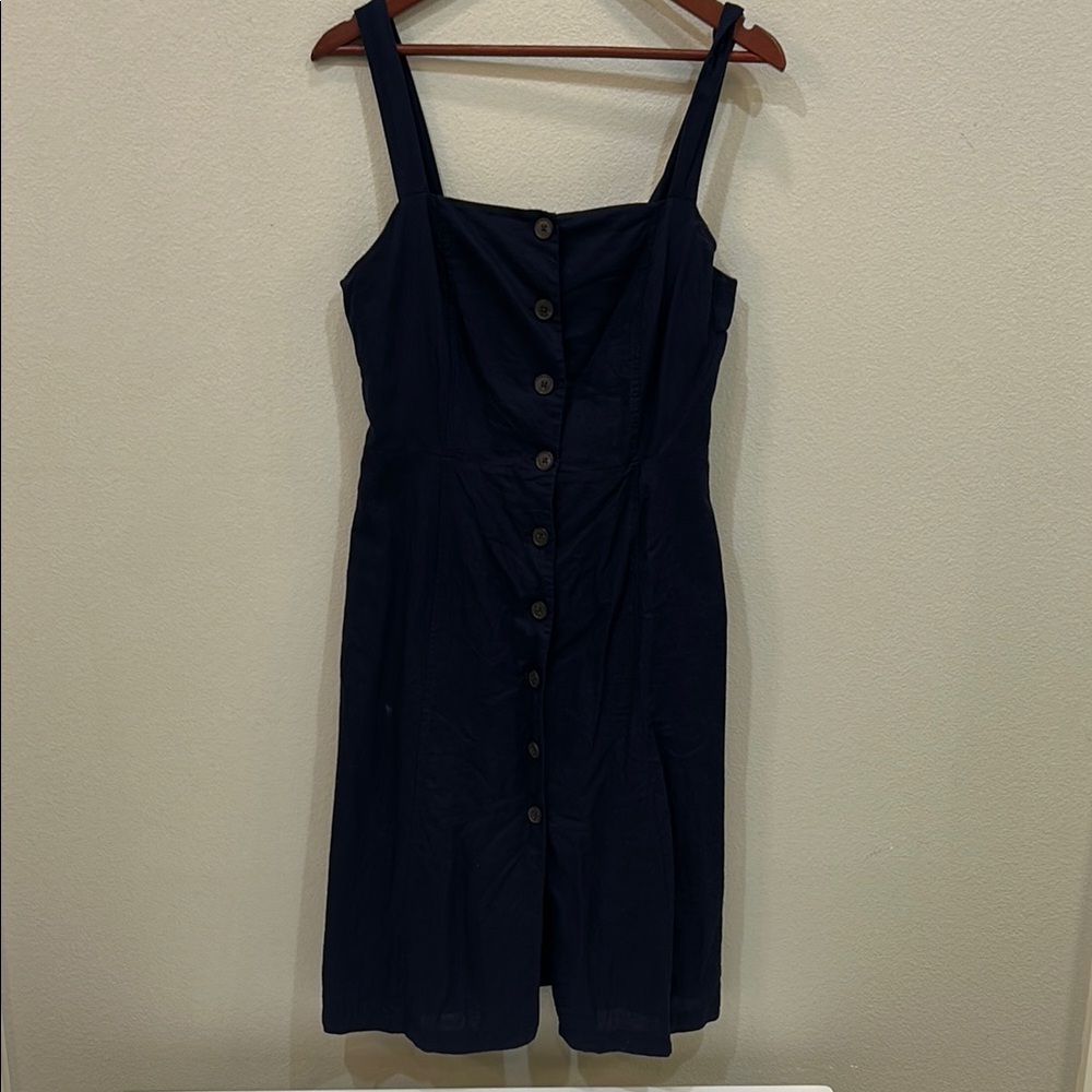 Elegant Navy Button-Down Dress